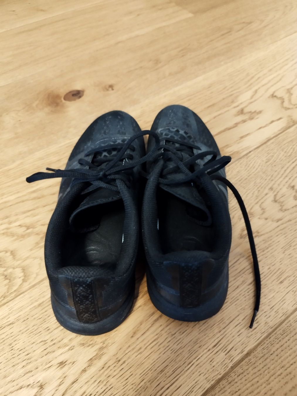 Nike Scarpe da uomo: Nike, Kobe Mentality, Homme, 44 – Usato da Ecublens VD venduto da cle_d8j8 2