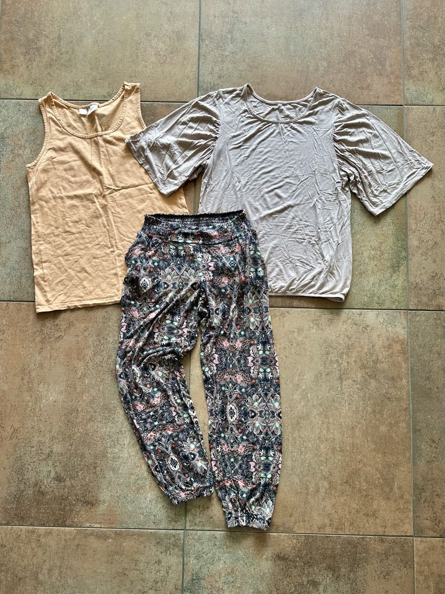Lotti di vestiti: Kleiderpaket Damen, Gr. M – Usato da Hölstein venduto da oldhaus 2