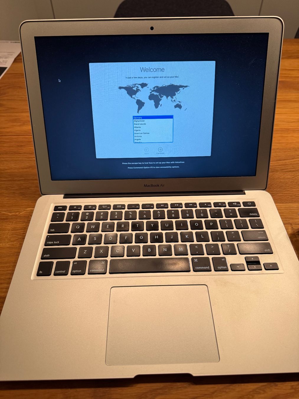 Apple Portables: MacBook Air 13-inch 2014 – D'occasion à Chur par maschum 1
