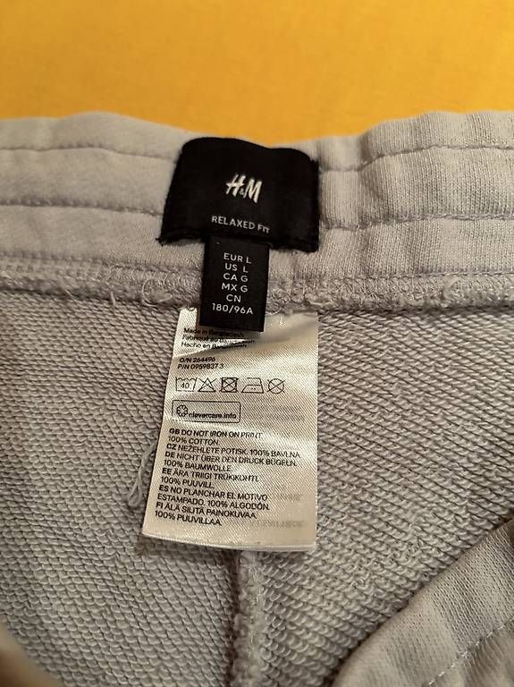Hosen: H&M Shorts – Gebraucht aus Blumenstein von pzb_pc57 3