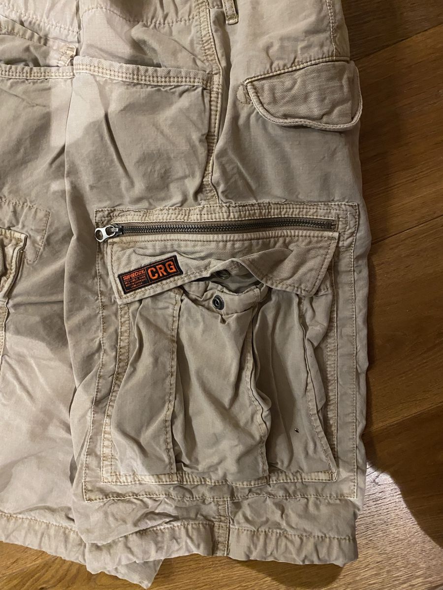 Superdry Pantaloni: Superdry Cargoshort Herren, Größe 32W – Nuovo (secondo la descrizione) da Effingen venduto da Daizyy 3