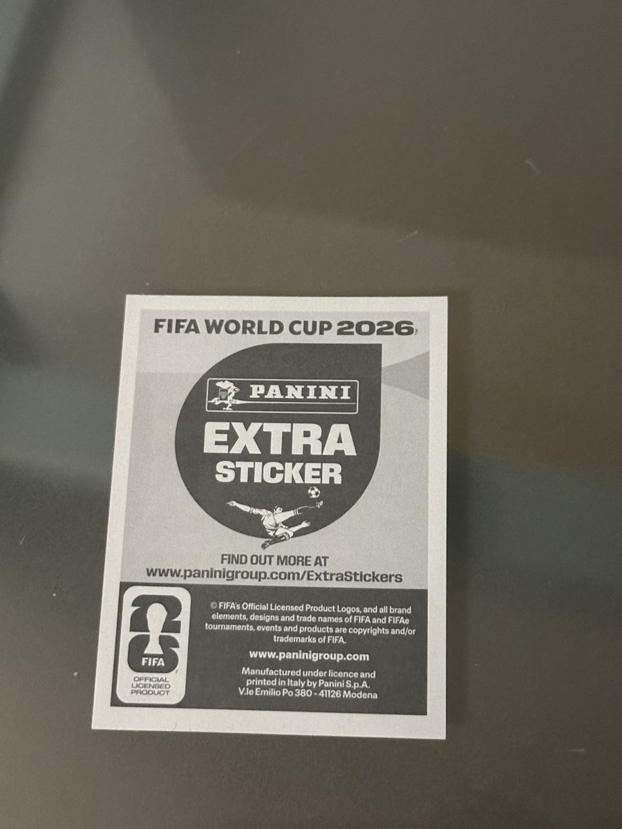 Panini Carte collezionabili: Panini Extra Sticker Christian Pulisic Gold – Nuovo (secondo la descrizione) da Liestal venduto da alb_78qq 1