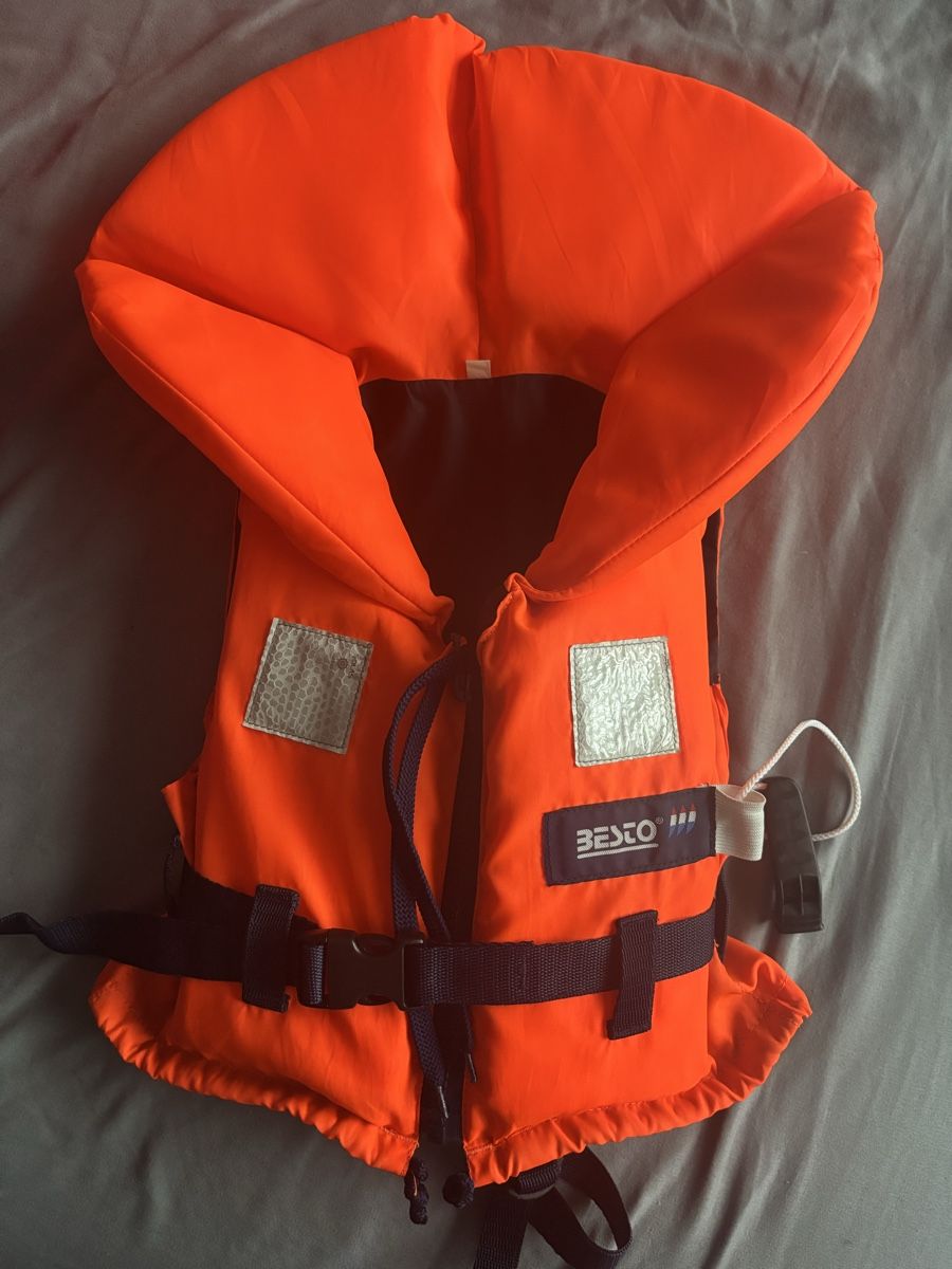 Giubbotti di salvataggio: Schwimmweste/Rettungsweste 5-15kg – Usato da Thun venduto da schane92