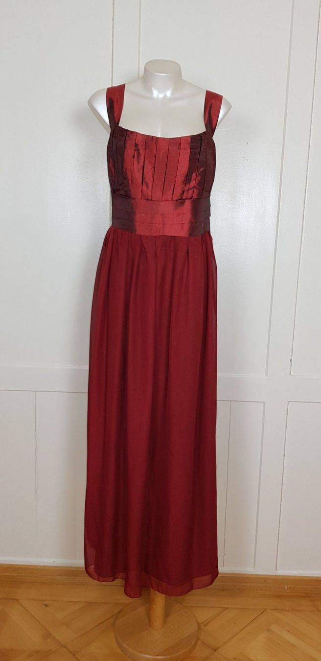 Robes: Festkleid, Neu, Gr. 42 44 46 – Neuf avec emballage d'origine à Uster par Astral