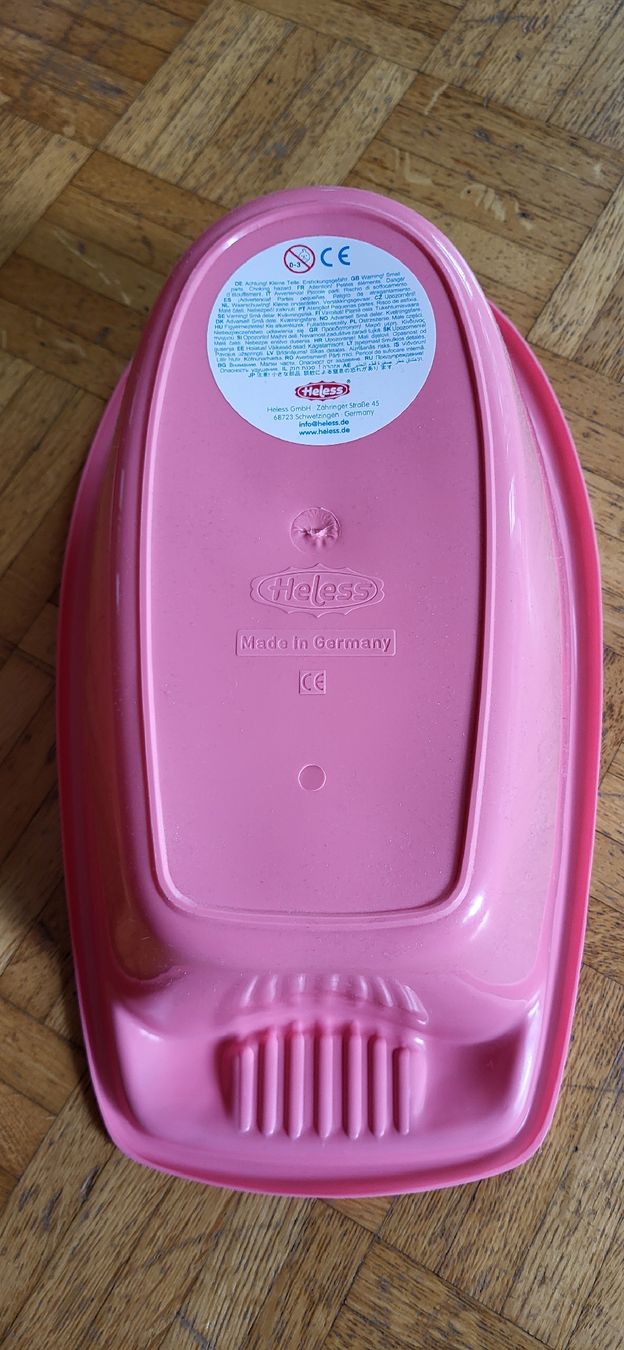 Giocattoli: Pupen Badewanne pink Heless – Usato da Oberwil BL venduto da Manue1974 1