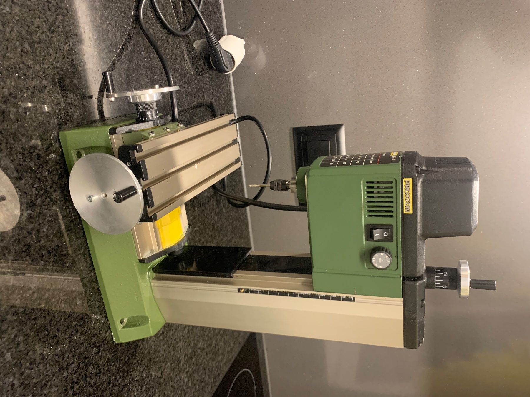 Proxxon Tutte le macchine: Proxxon - Microfräse MF70 – Usato da Schaffhausen venduto da Dimi83 2