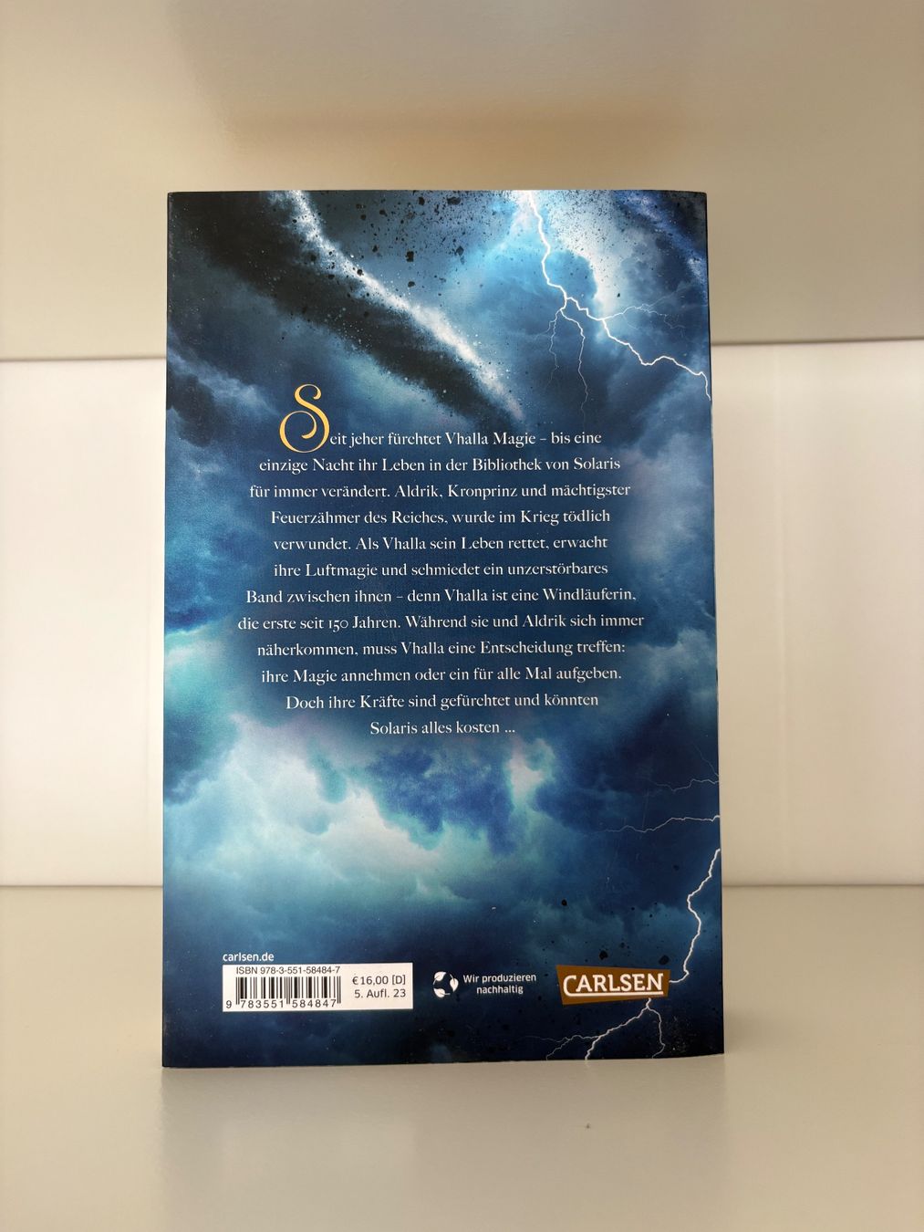 Libri: Air Awoken - Elise Kova – Nuovo (secondo la descrizione) da Steffisburg venduto da elsa.catalina 1