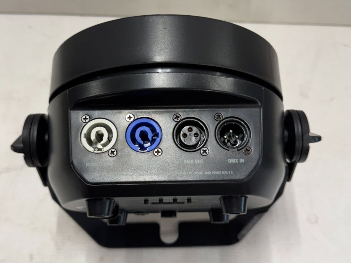 Lampade: 2x Cameo Root Par 6  LED Par (X1146) – Nuovo (secondo la descrizione) da Däniken SO venduto da Profog1 5