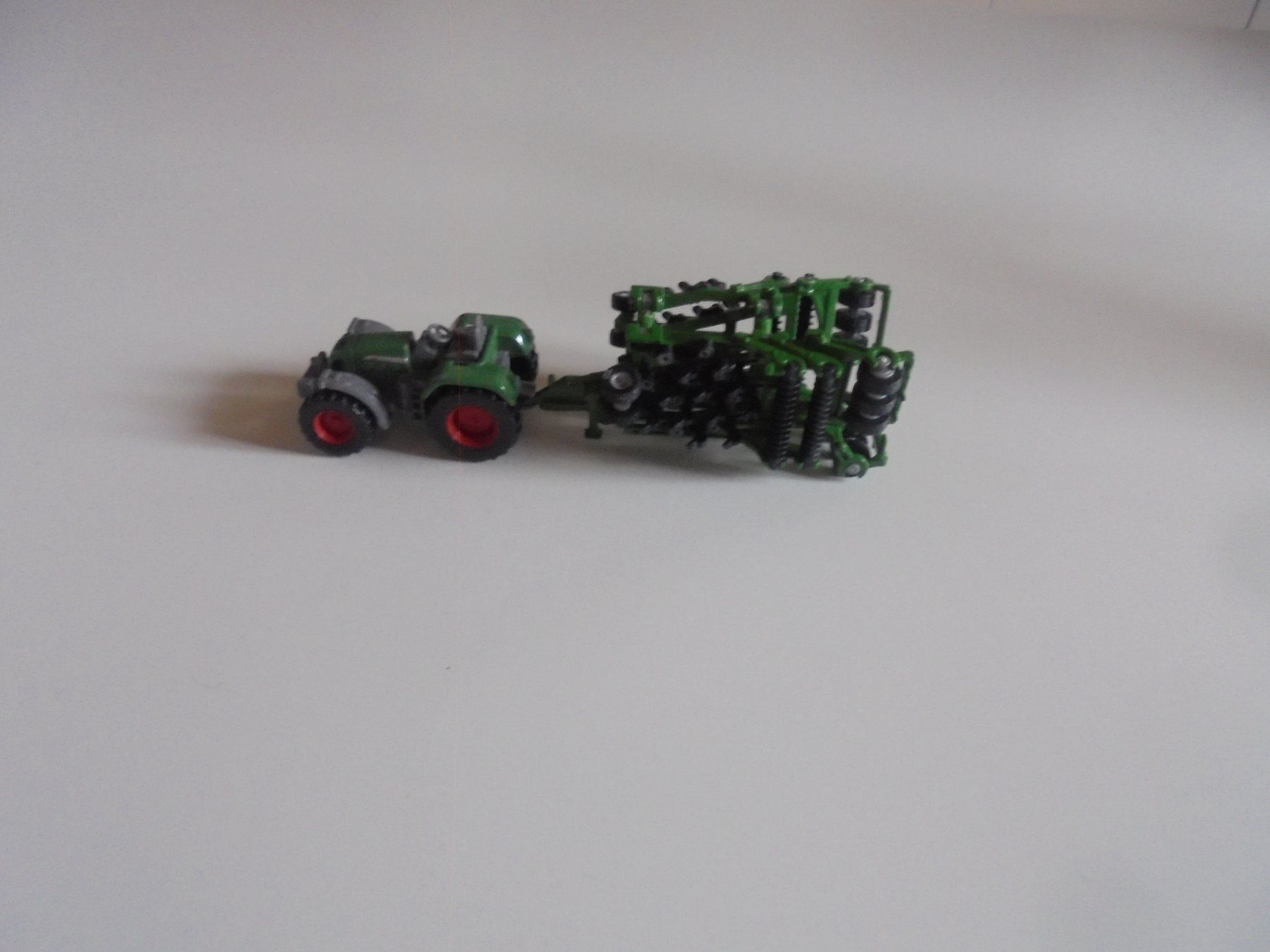 Siku Giocattoli: SIKU - TRAKTOR - MIT - AMAZONE - CENTAUR – Usato da Gelterkinden venduto da ajdt4 1