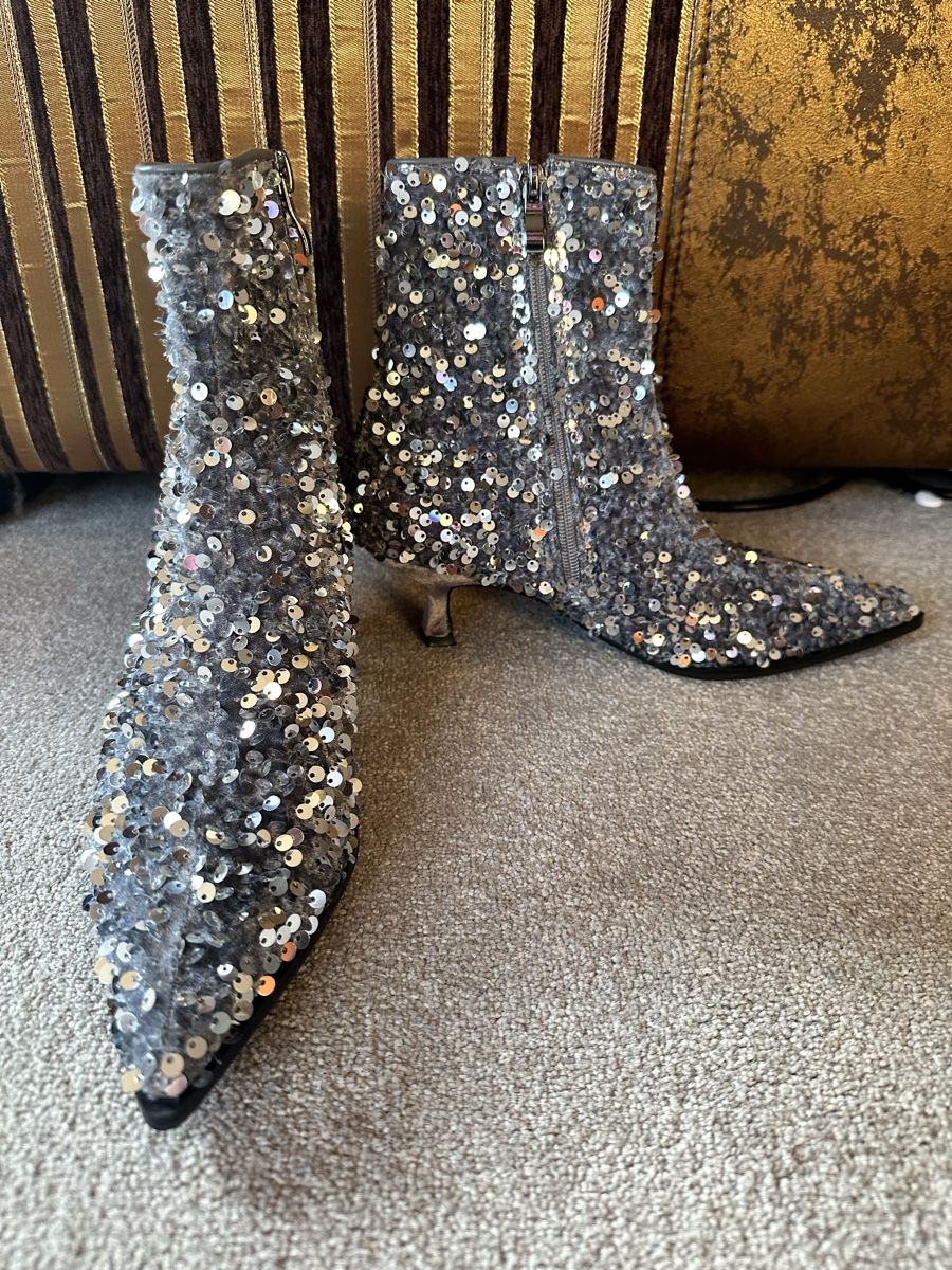 Scarpe da donna: Stiefeletten, Pailletten, sequin, silber, 38, neu – Nuovo (secondo la descrizione) da Zollikon venduto da into-the-west