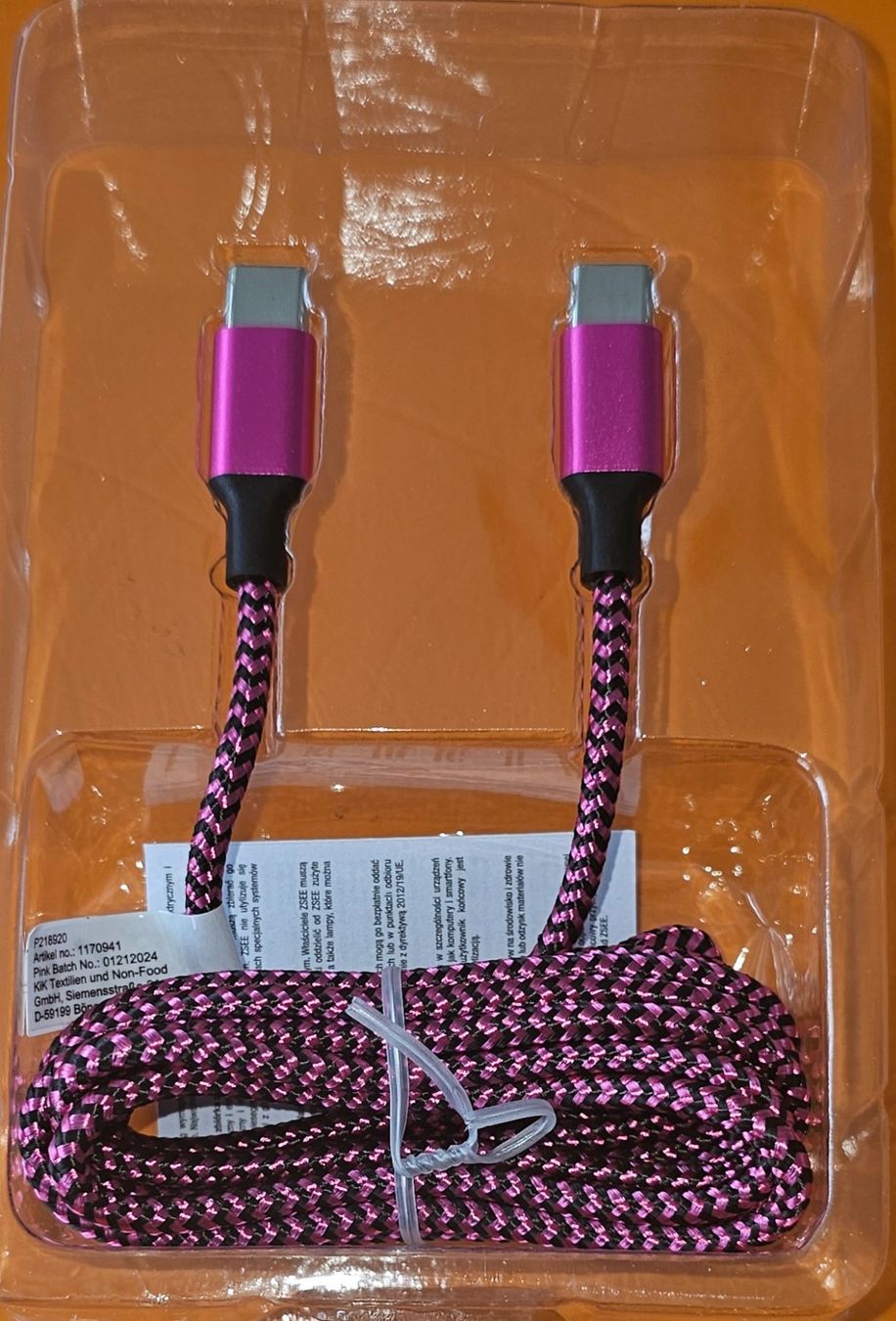 Câbles: USB-C Lade und Datenkabel, 2M Lang – Neuf (Voir description) à Kreuzlingen par UAE