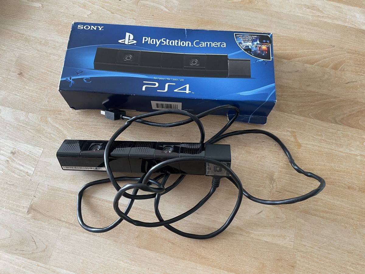 Sony Casco VR: PS4 VR-Brille – Usato da Sursee venduto da Schriftgestalter 2