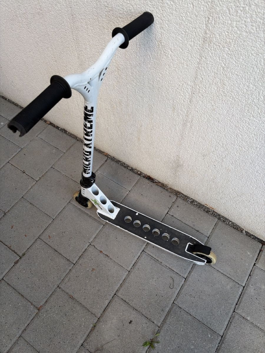Kickboard: Kickboard / Stuntscooter XTREME weiss – D'occasion à Knonau par jascarb 1
