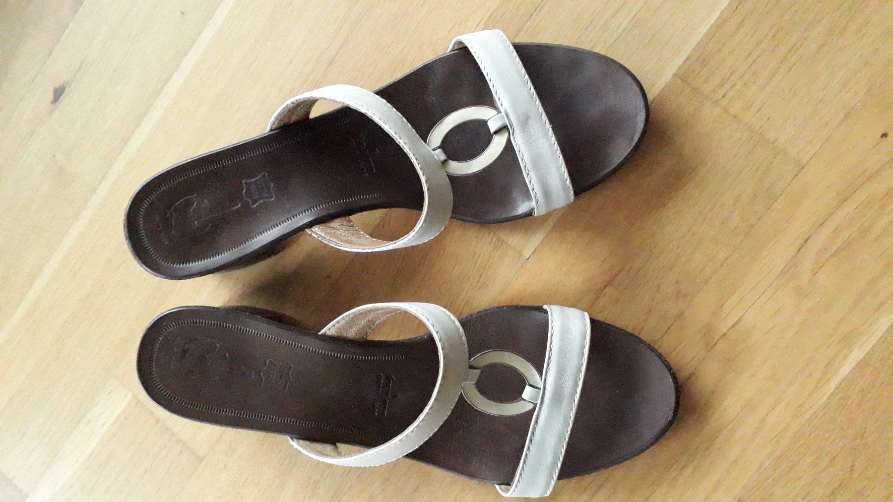 Scarpe da donna: Echtleder Sandaletten – Usato da Spiez venduto da Martebar 1