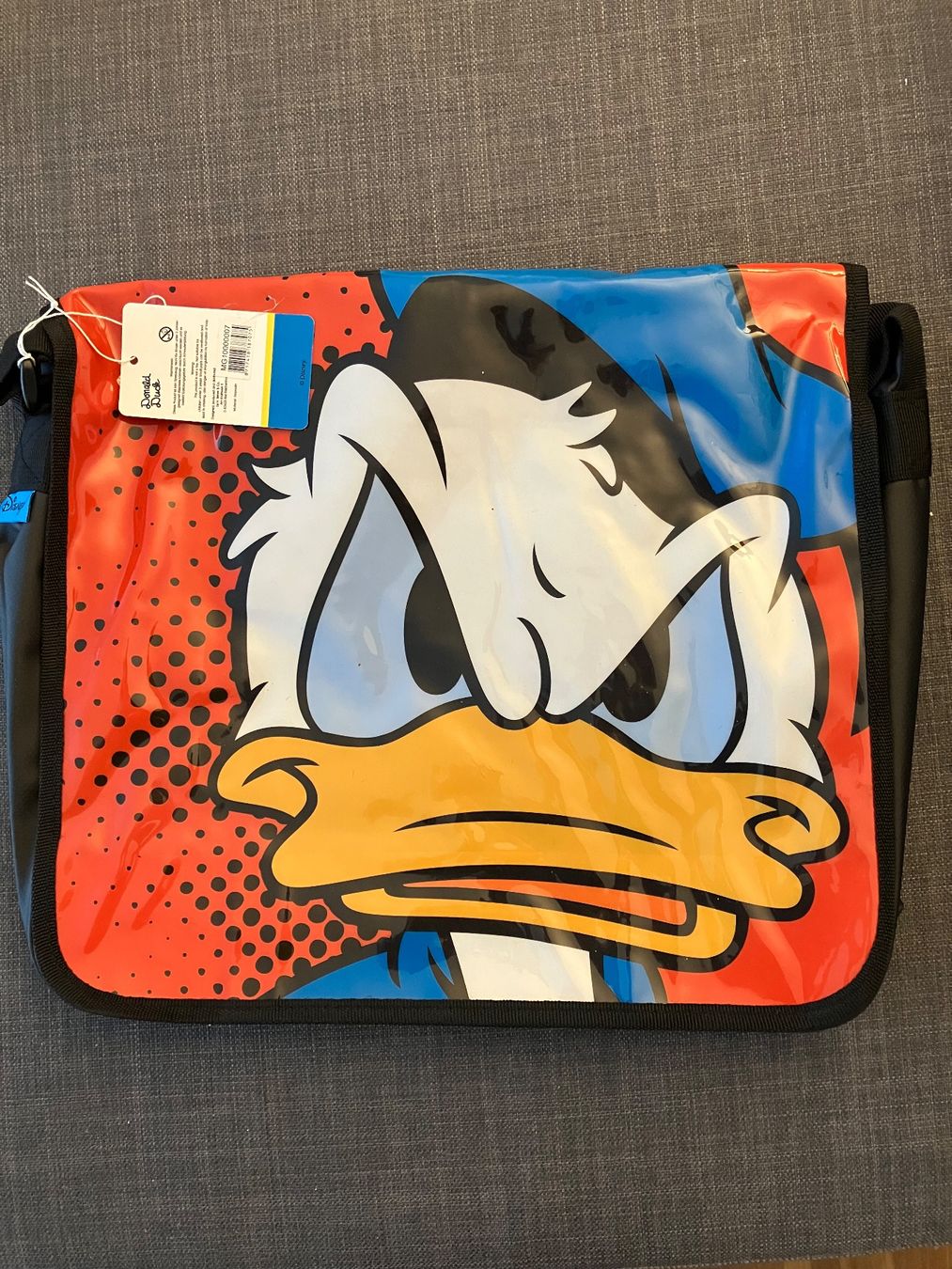 Disney Borse: Disney Donald Duck Umhängetasche – Usato da Kriens venduto da kylie02