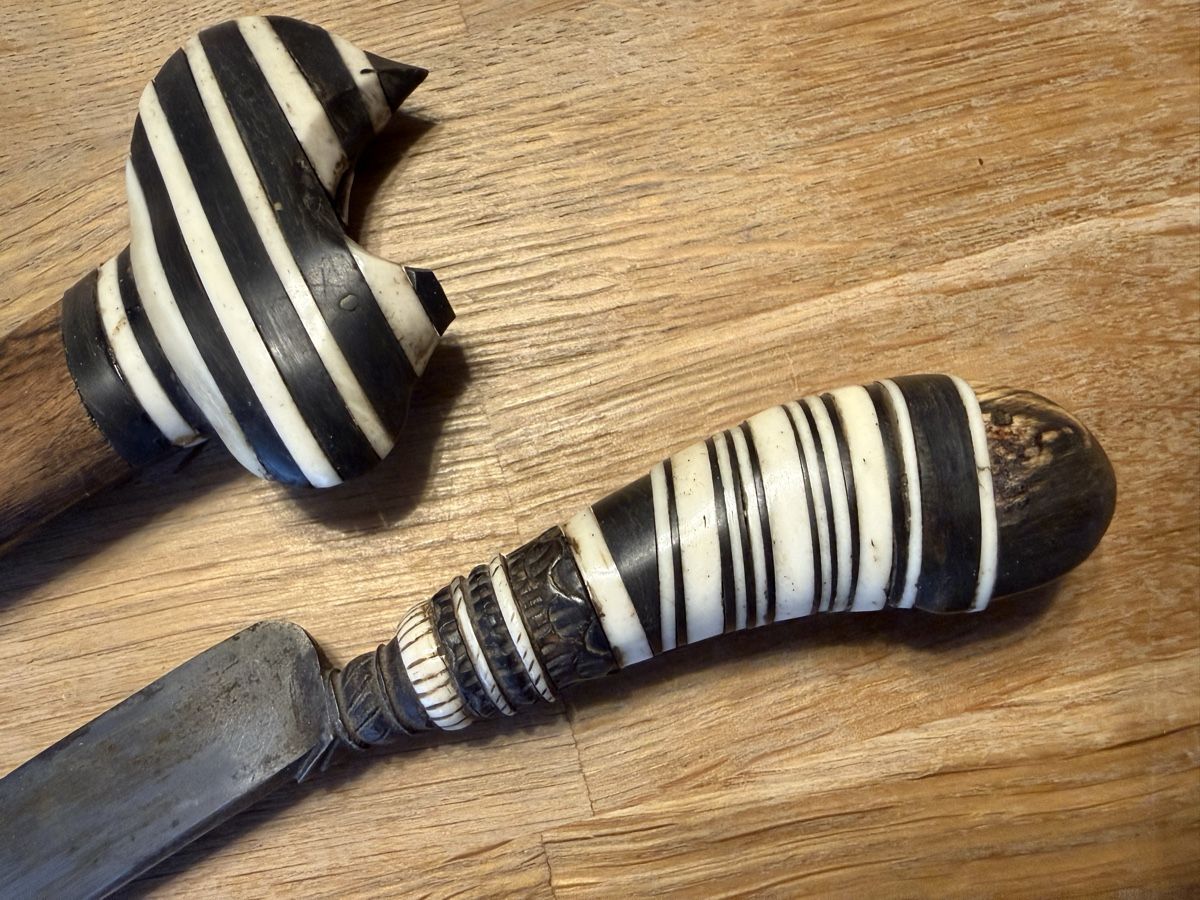 Posate: Antiker Kris Dolch mit Scheide, antikes Messer Jagdmesser – Usato da Goldach venduto da Messerguru 2