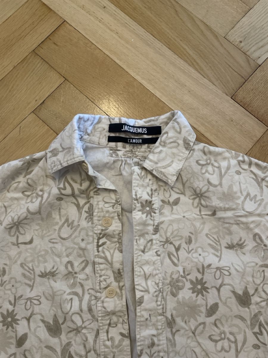 Jacquemus Hemden: Chemise Jacquemus fleurie taille 46 – Neu (gemäss Beschreibung) aus Genève von Videdress22 2