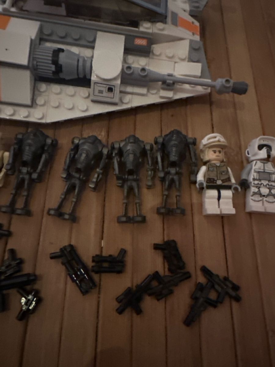 Lego Giocattoli: Lego Star Wars snow speeder figuren – Usato da Lützelflüh-Goldb venduto da ama_l2lp 3