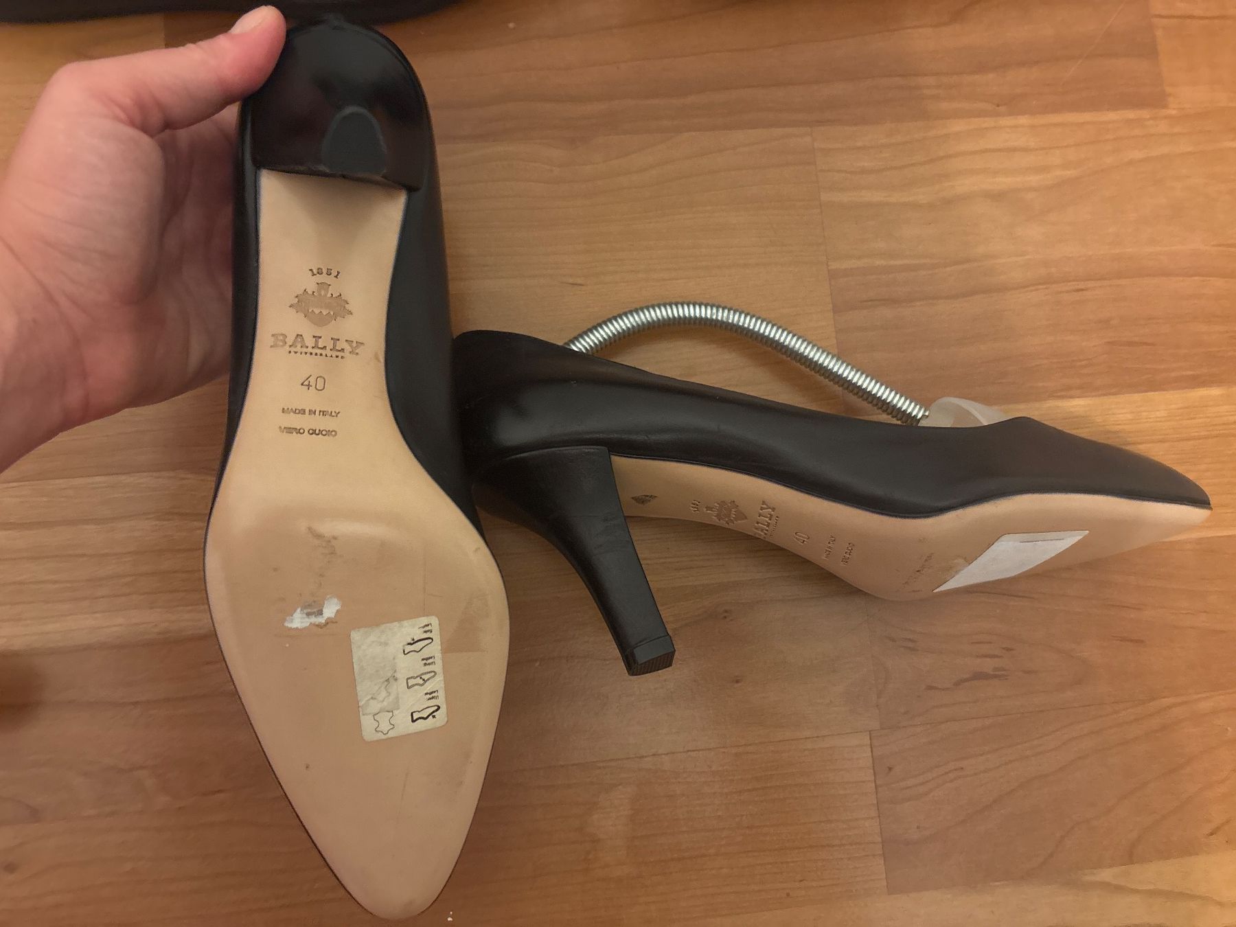 Bally Damenschuhe: 4 Paare Bally Schuhe – Gebraucht aus Küsnacht ZH von zuriz 5