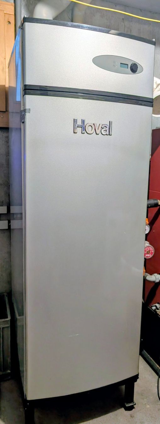 Hoval Sanitari: Hoval Combival WP-VT Boiler – Usato da Seewis-Dorf venduto da Rook