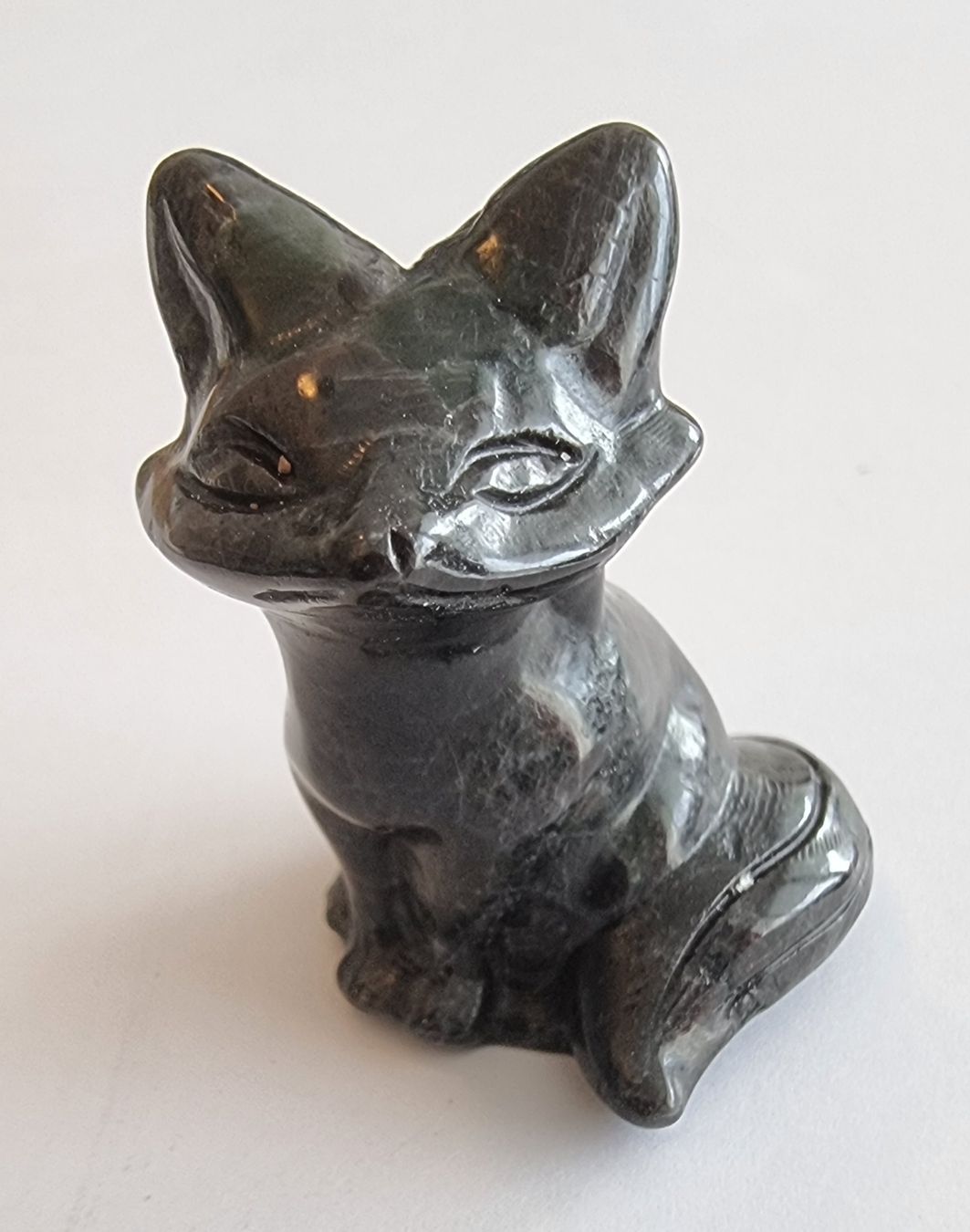 Statuette: Labradorit Fuchs Statue Figur – Nuovo e nell'imballaggio originale da Menziken venduto da Mirager
