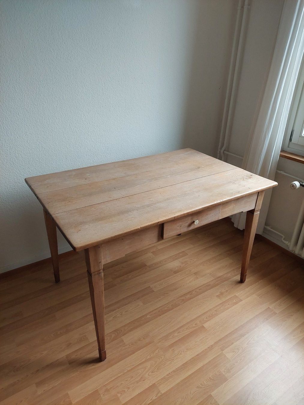 Tavoli: Holztisch Esche – Usato da Zürich venduto da artais
