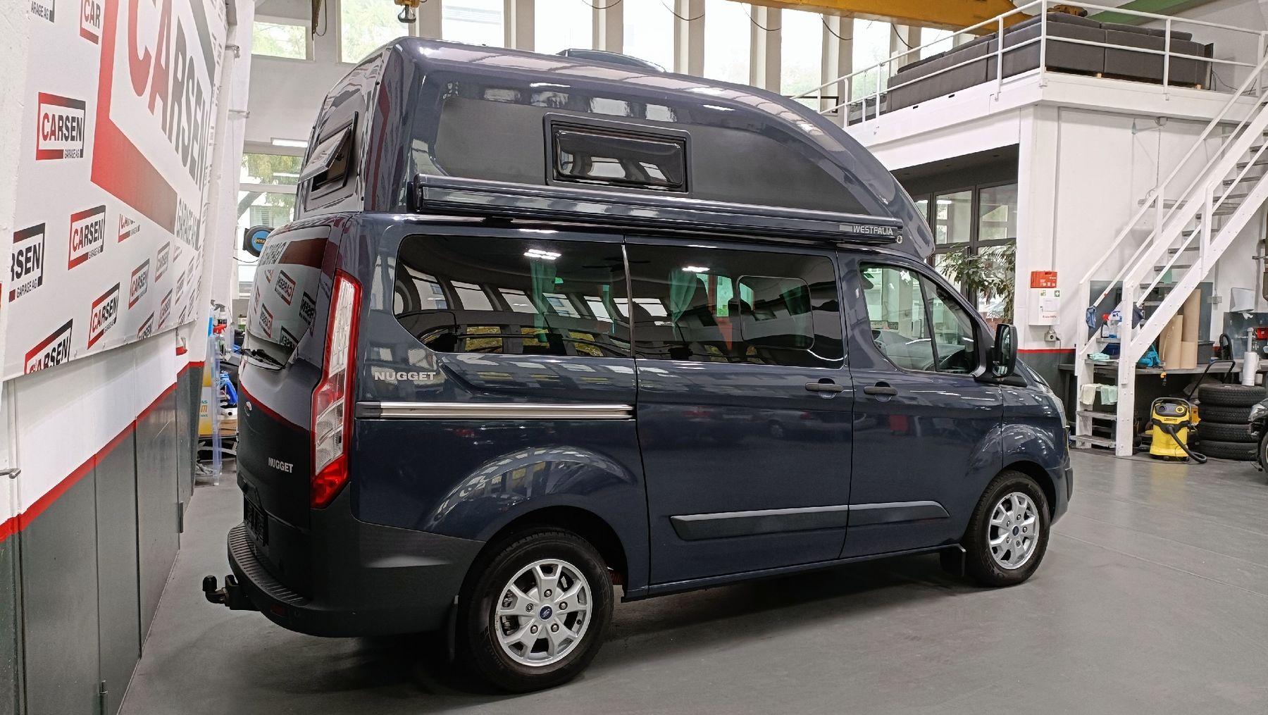 Ford Veicoli da campeggio: Ford Nugget Camper Hochdach – Usato da Oberengstringen venduto da 156driver 2