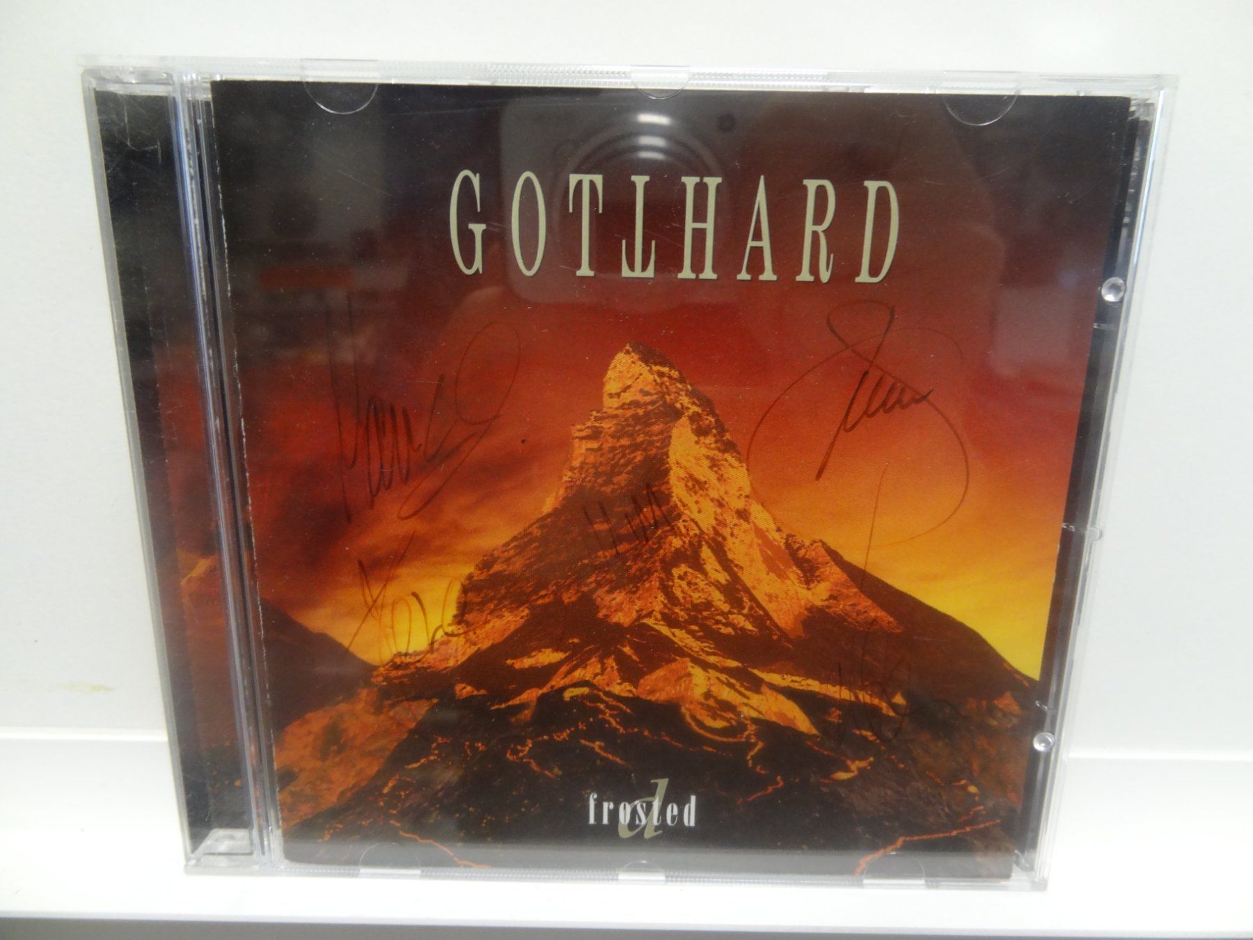 CD: GOTTHARD - frosted - signiert – Usato da luzern venduto da musicandart