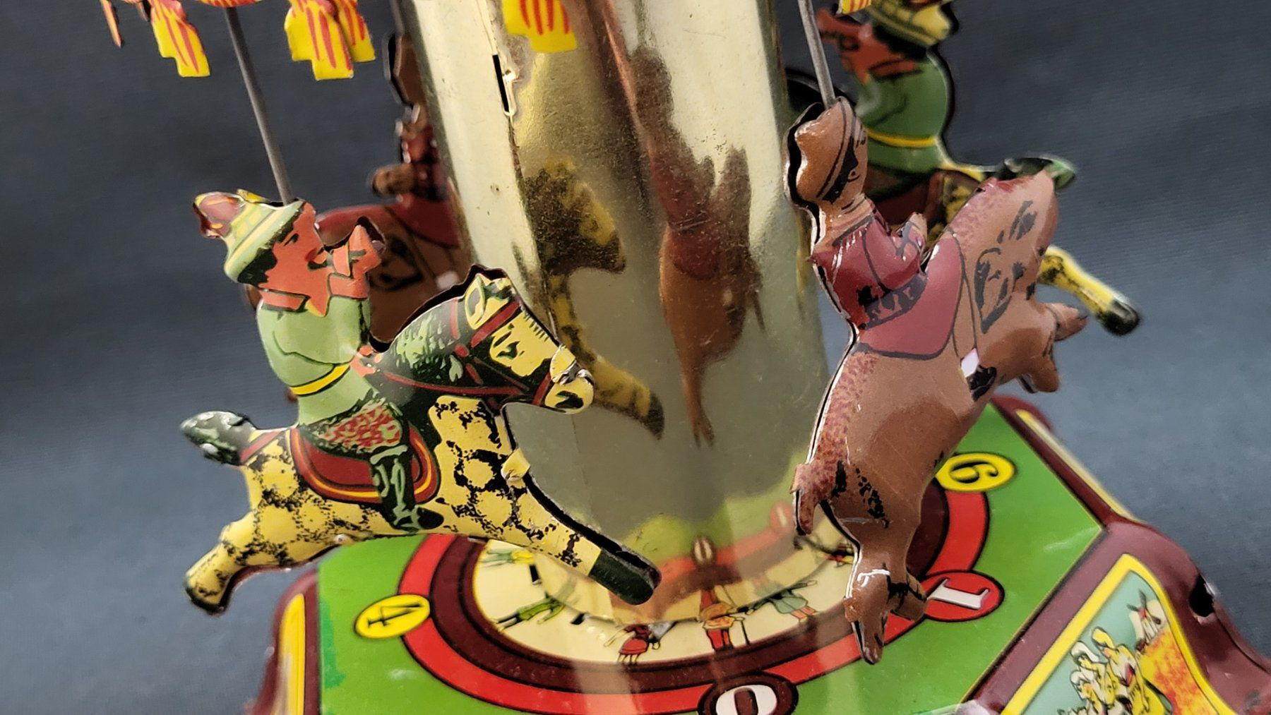 Spielzeuge: Blech-Karussell – Neu (gemäss Beschreibung) aus Basel von spinne02 3