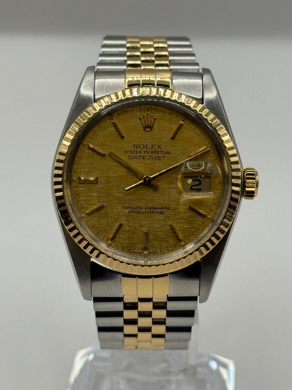 Rolex Orologi: Rolex Datejust 36 linen dial – Usato da Bottens venduto da Evergold.ch