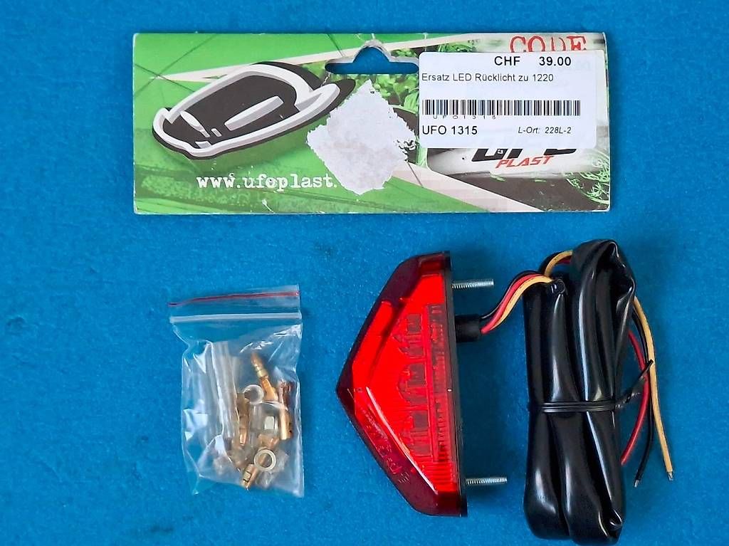 Tutti i ricambio per moto: LED Rücklicht, Bremslicht, 12V Motorrad mit E-Prüfzeichen – Nuovo (secondo la descrizione) da Schafisheim venduto da Kef1