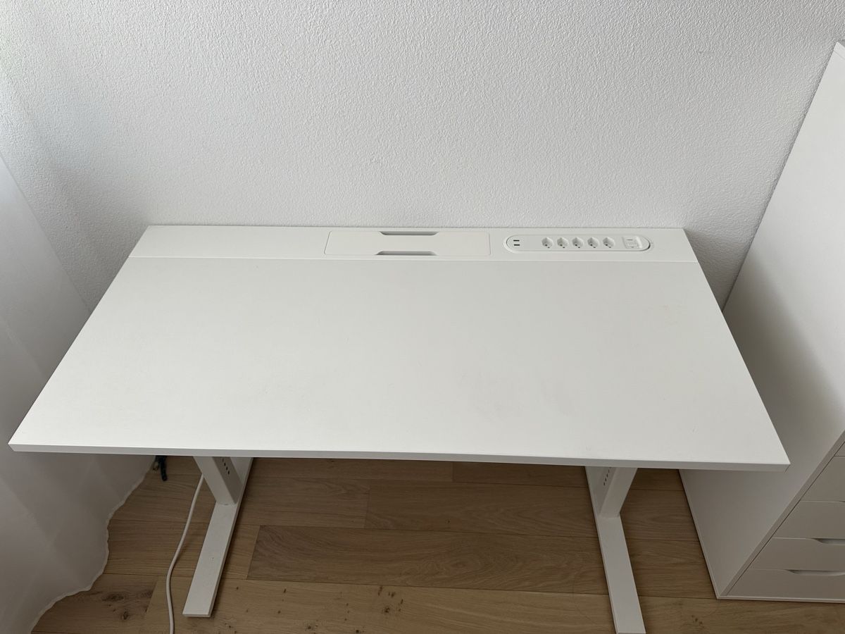 Ikea Scrivanie: Schreibtisch weiss – Nuovo (secondo la descrizione) da Heimberg venduto da milenasarah 1