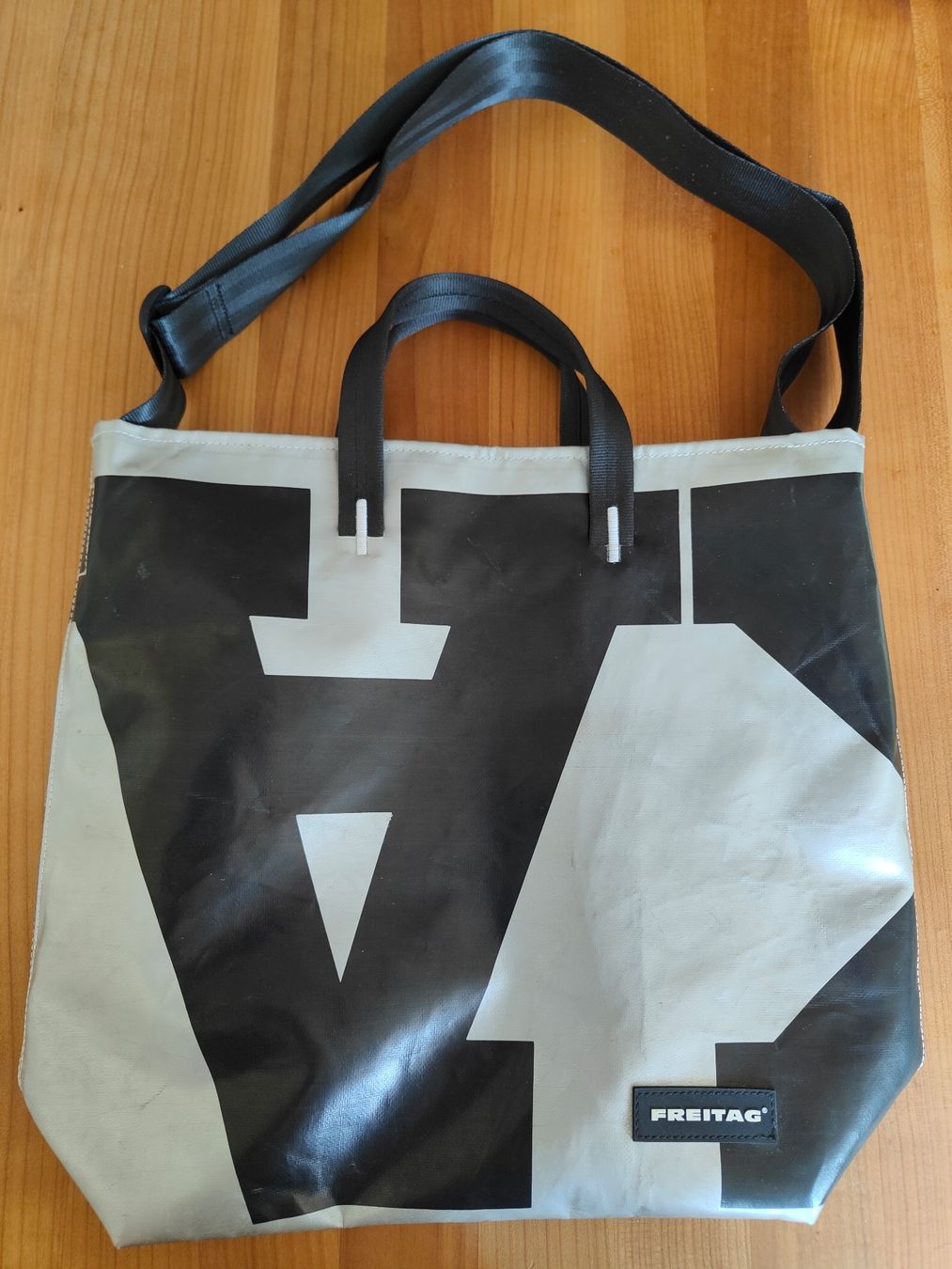 Freitag Taschen: Freitagtasche Bob F203 – Gebraucht aus Winterthur von the7mx1reon
