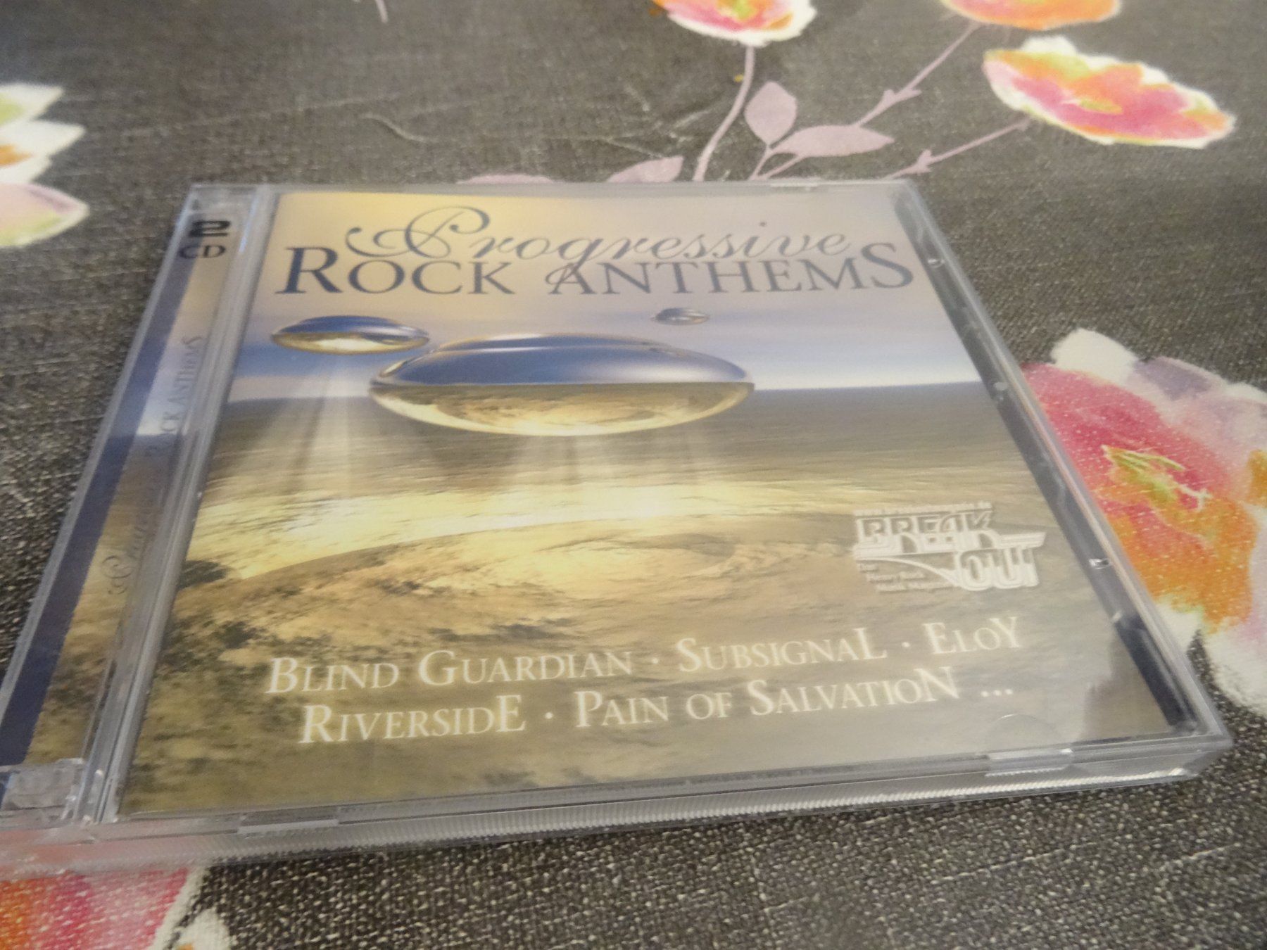 CDs: Progressive - Rock Anthems CD – Gebraucht aus Olten von Disc-Ausverkauf