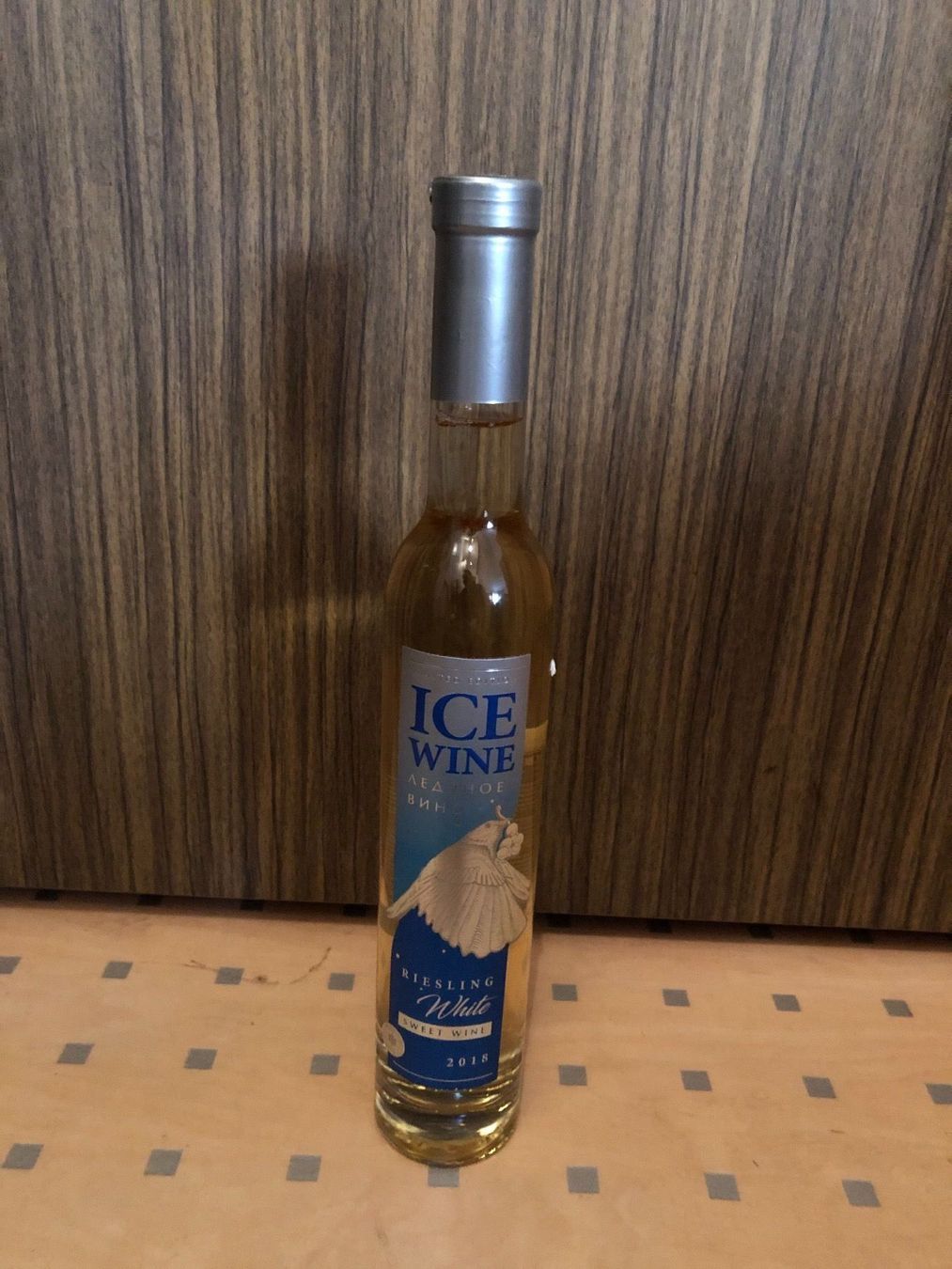 Vino: KVINT IcewineRiesling,Transnistrien,2018 – Nuovo e nell'imballaggio originale da Wald ZH venduto da mlnt 5