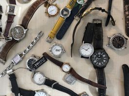 Armbanduhr lot