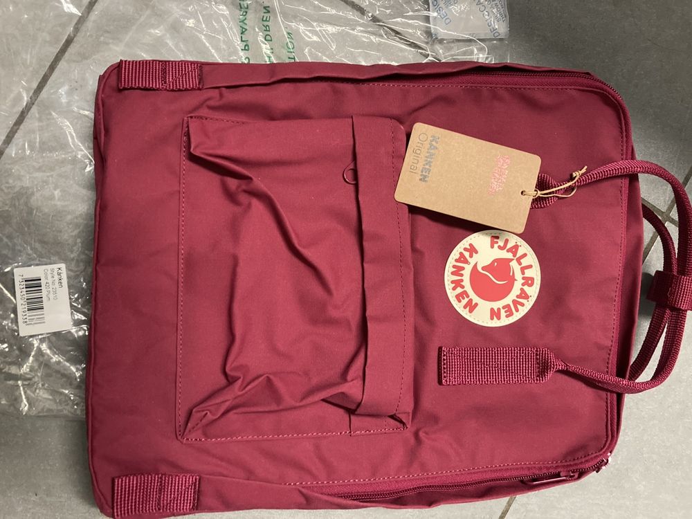 550 BLACK Fjällräven Kånken-reppu |38 X 27 X 13 Cm | Reput