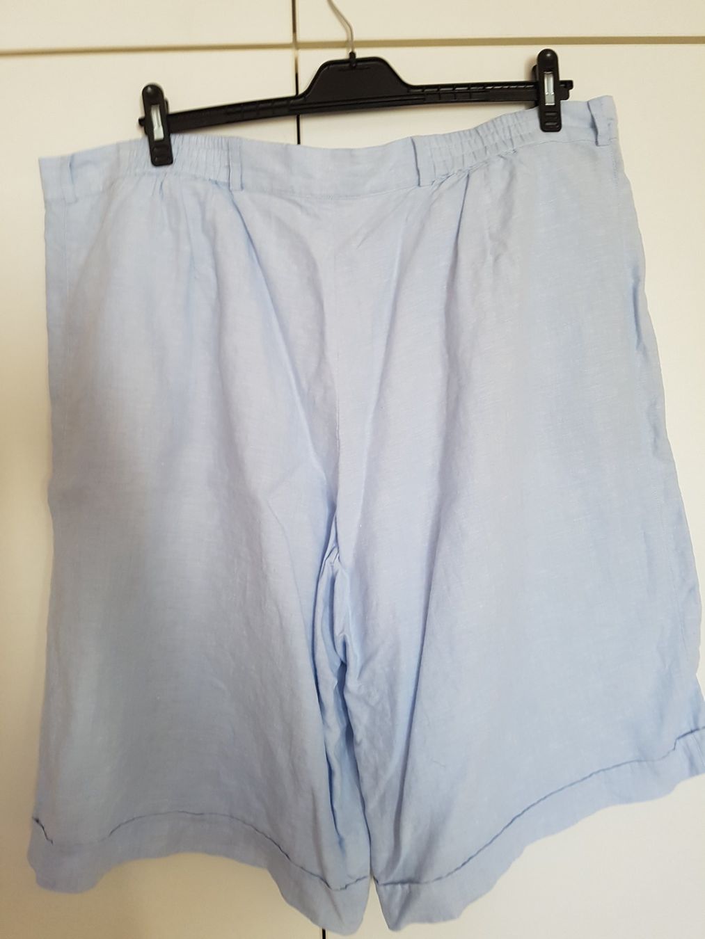 Ulla Popken Pantaloni: Letzte Gelegenheit / Ulla Popken Leinen Shorts h.blau Gr. 56 – Usato da Riehen venduto da robs2026 2