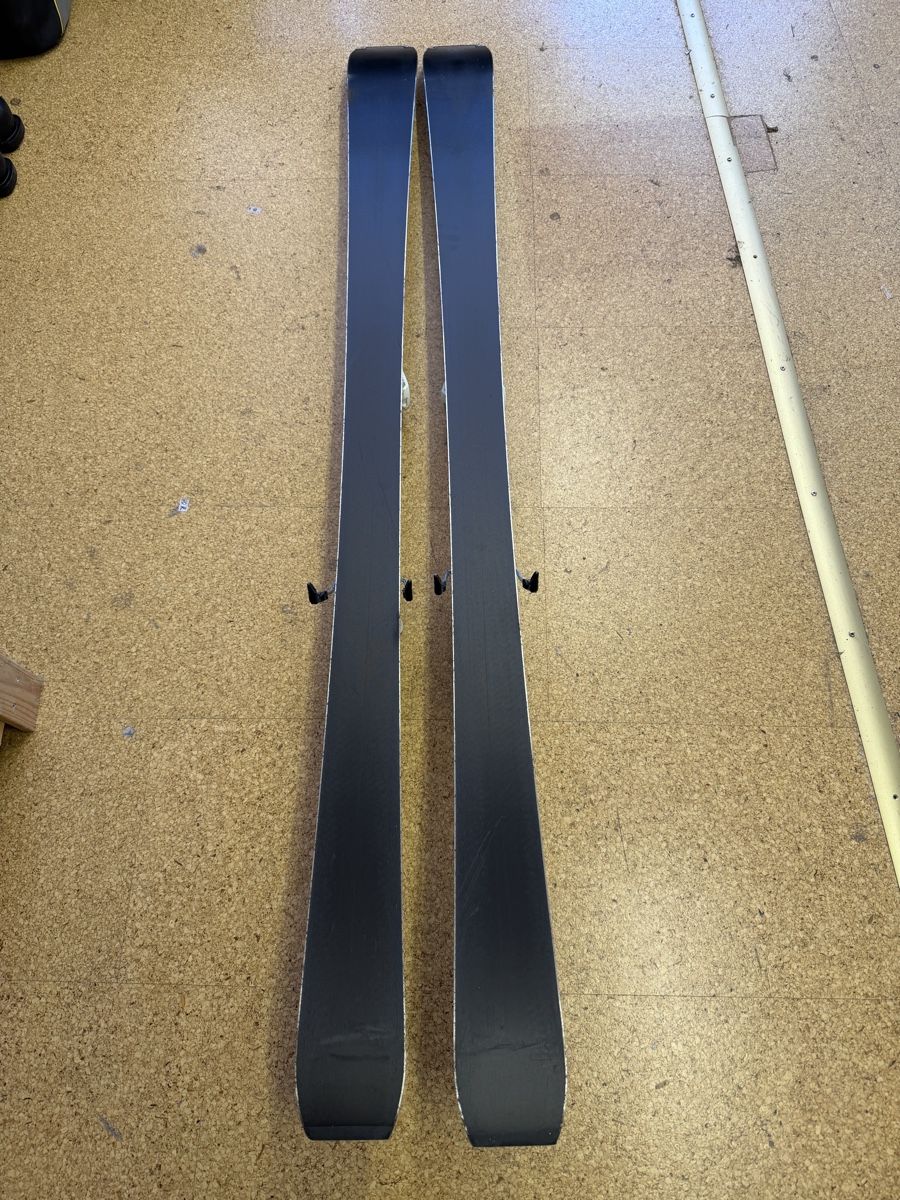 Atomic Sci: Atomic Vantage 75 C Ski 161 cm inkl. Atomic Bindung – Usato da Gurmels venduto da SwissShop21 4