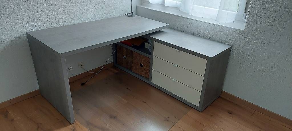 Scrivanie: Bureau d'angle – Usato da Cortaillod venduto da Tquila67 1