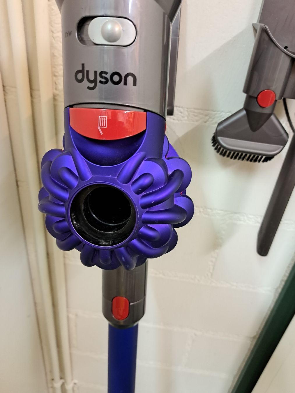 Dyson Staubsauger & Zubehör: Dyson V7/8 – Gebraucht aus Seengen von Allshop1 2