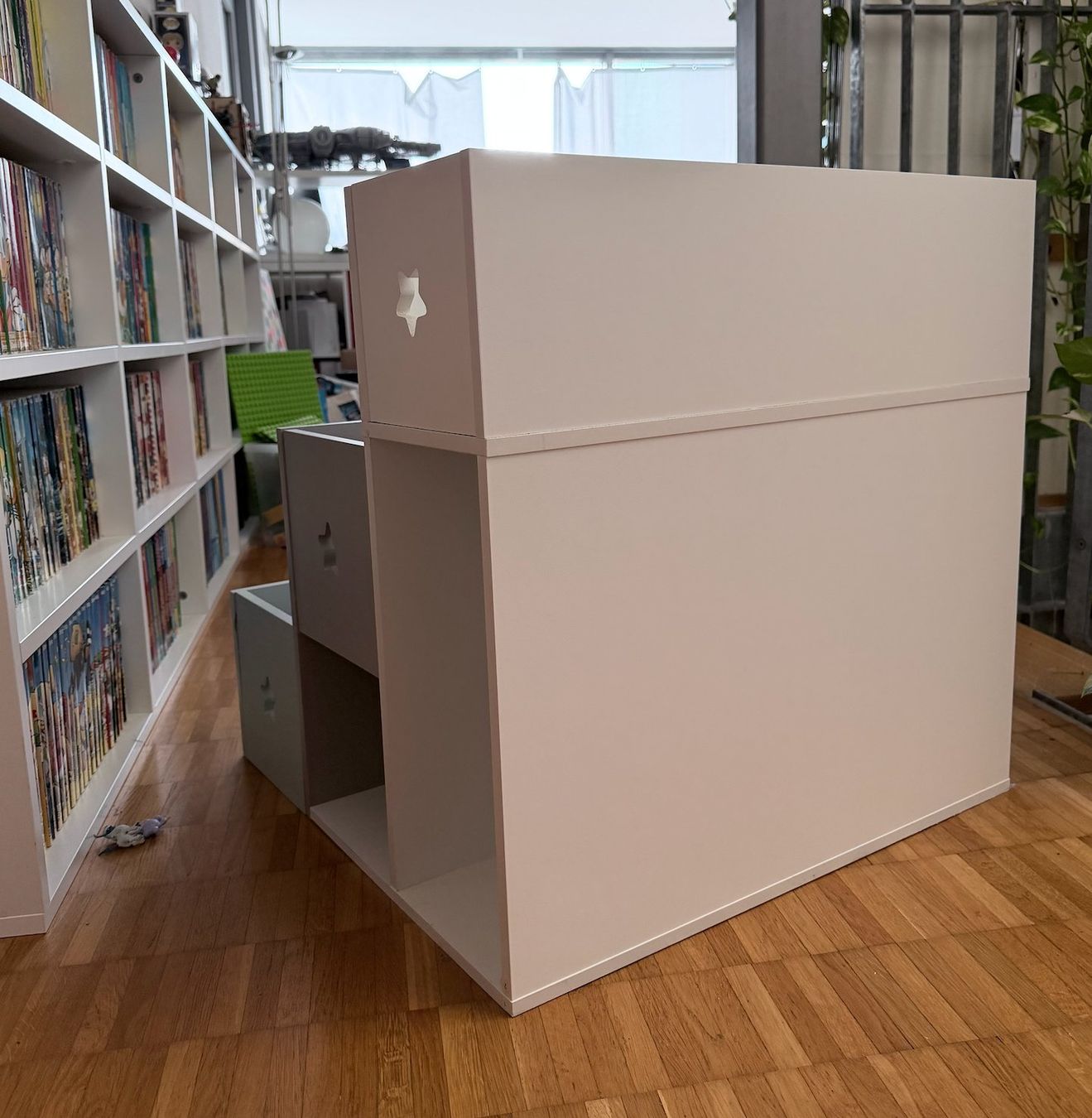 Vertbaudet Scaffali: Kinder Bücherregal – Usato da Zürich venduto da machtgrafik 2