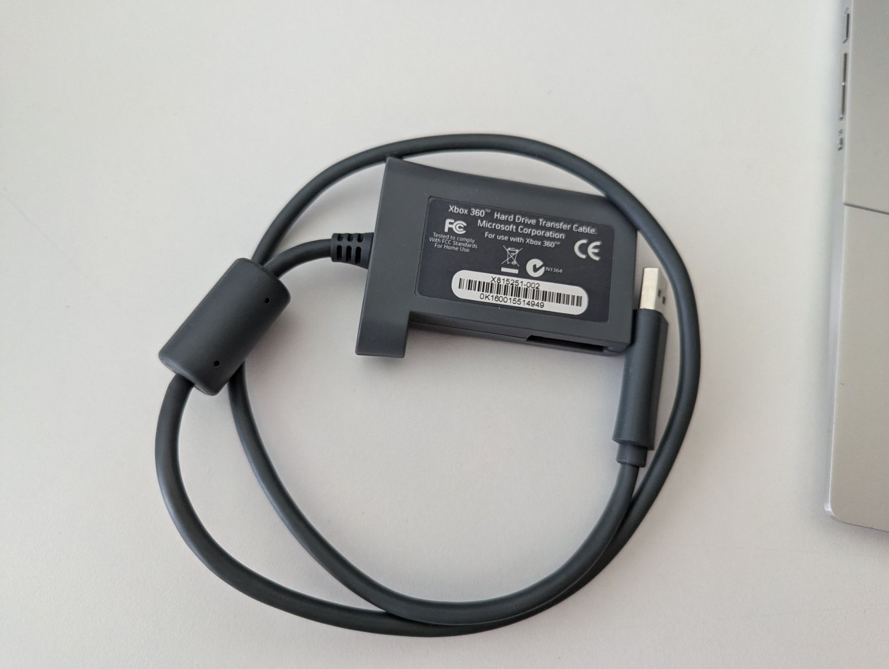 Microsoft Konsolen: Xbox 360 Hard Drive Transfer Cable – Gebraucht aus Hünenberg See von SpecialEditionGaming