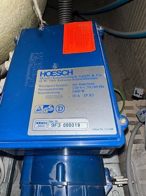 Vasche da bagno: Hoesch Whirlpool Eck-Badewanne 150x150cm – Usato da Oberkulm venduto da Humaha 4