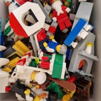 Lego: Diverse Figuren aus Adventskalendern
