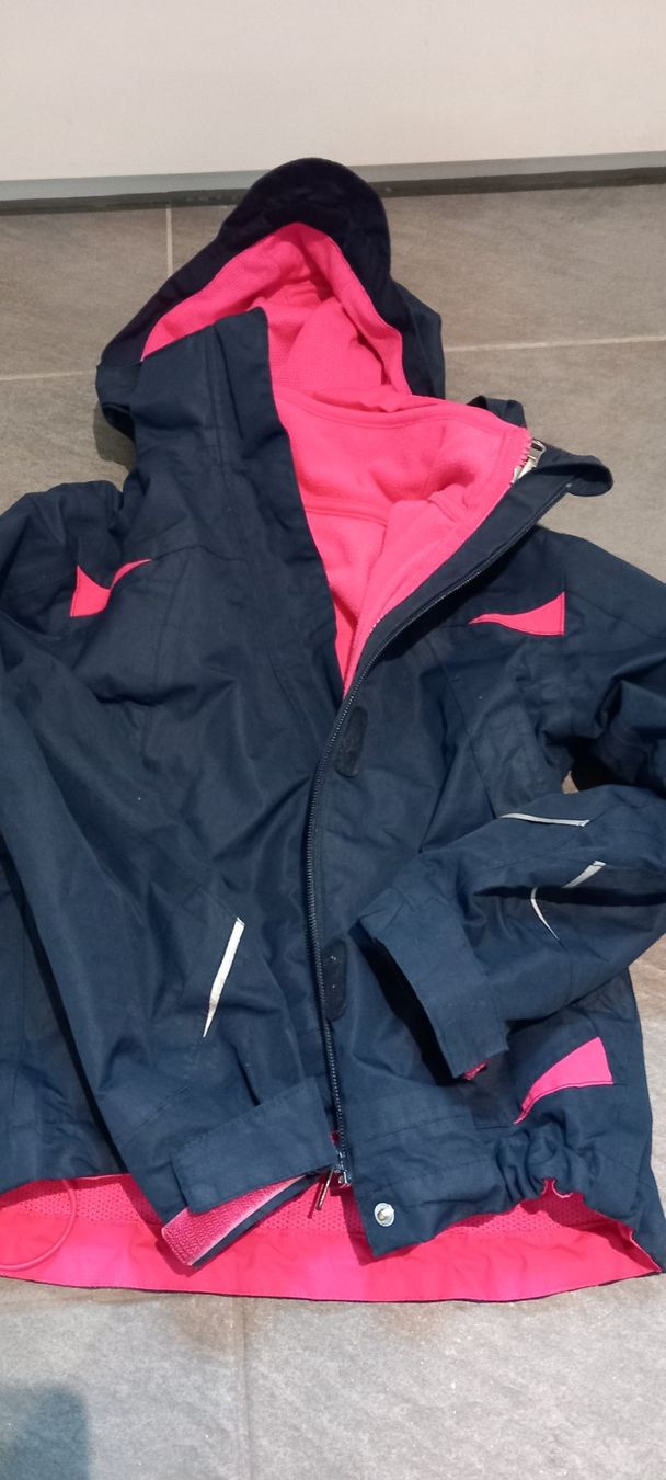 Tchibo Jacken & Mäntel: Winterjacke Mädchen Grösse 122/128 – Gebraucht aus Thalheim von sil_n2nk