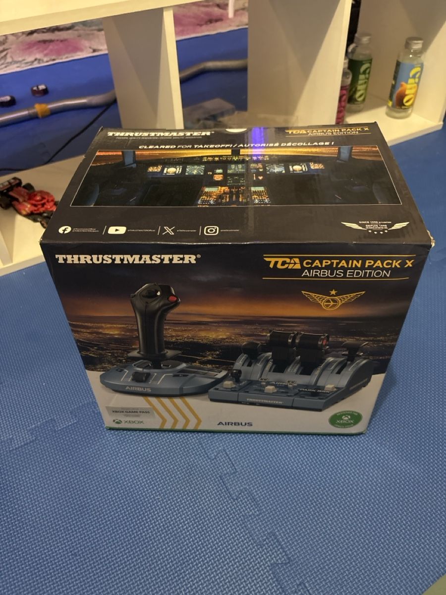 Thrustmaster Controller: Thrustmaster Joystick Thrustm. TCA Captain X AIRBUS Edition – Nuovo (secondo la descrizione) da St-Saphorin-Morges venduto da sas_f75k