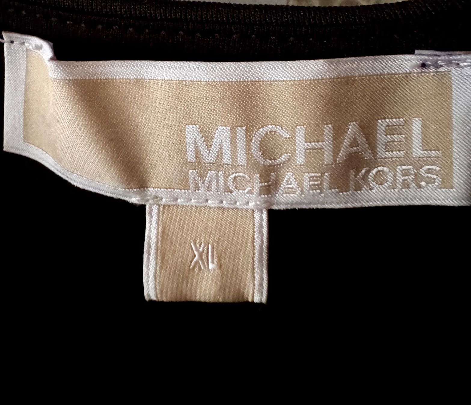 Michael Kors Kleider: Kleid schwarz-silber Grösse XL neu – Gebraucht aus Niederurnen von Chanel40 8