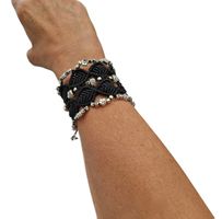 Aussergewöhnliches handgemachtes  Armband, Schwarz/Silber