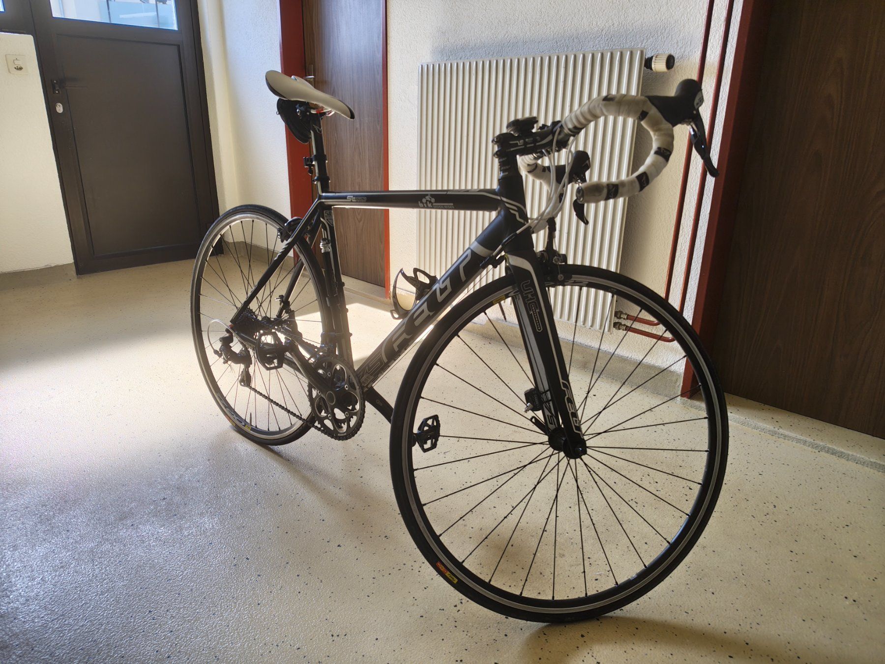 Felt Biciclette: Felt F75 Rennrad – Usato da Brunnen venduto da sbe_7nbg 1